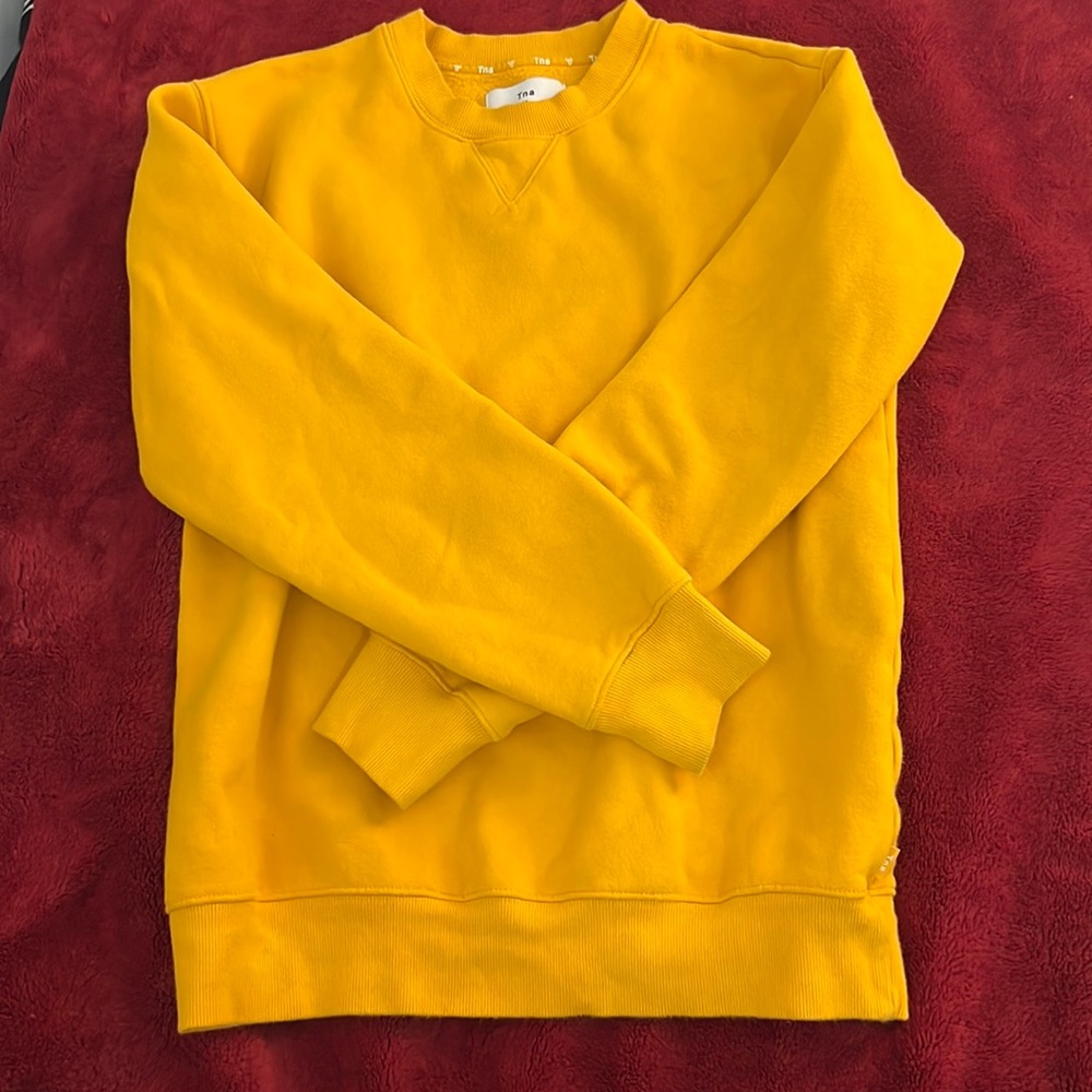 TNA crewneck XS